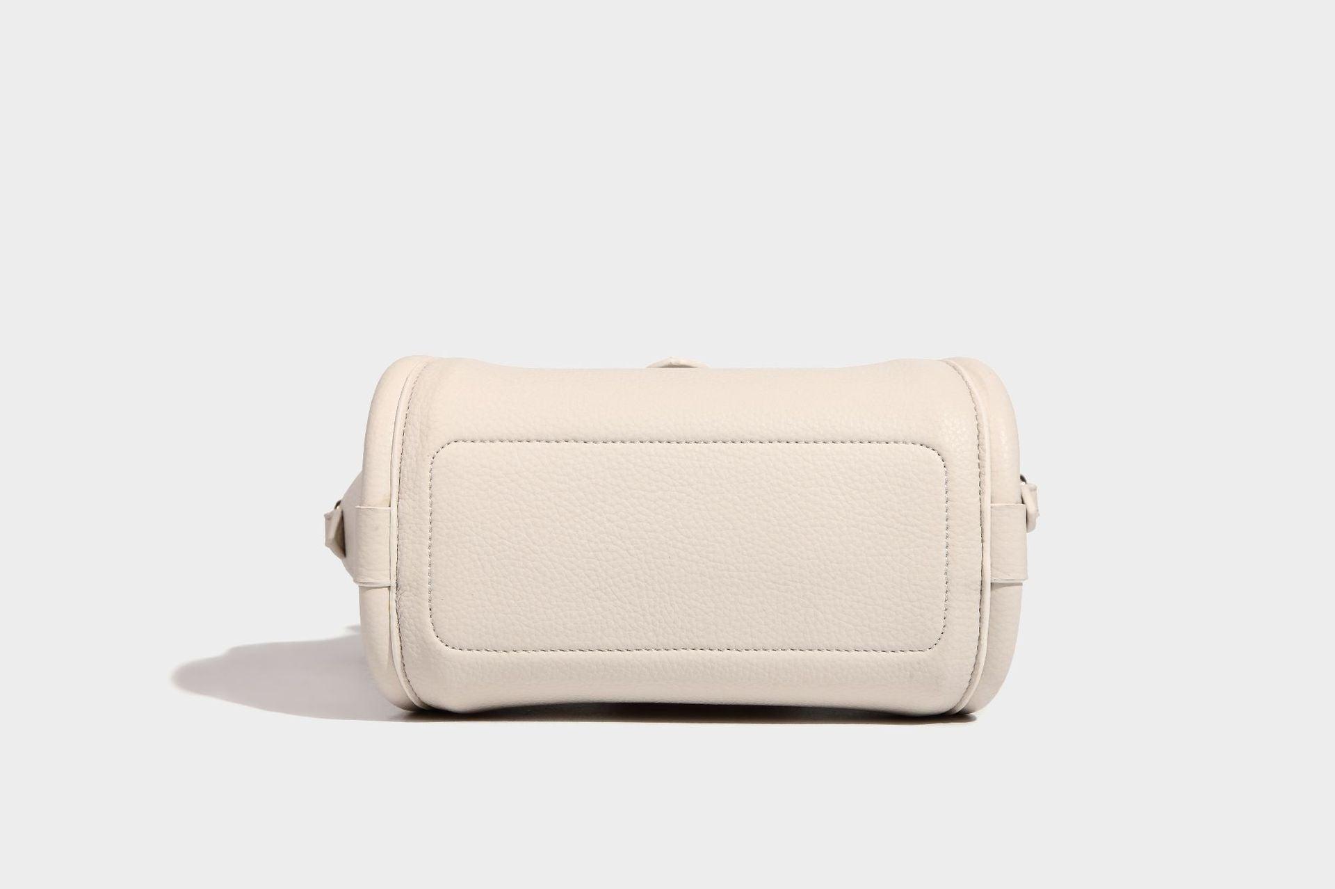 Elegant Crossbody Tote