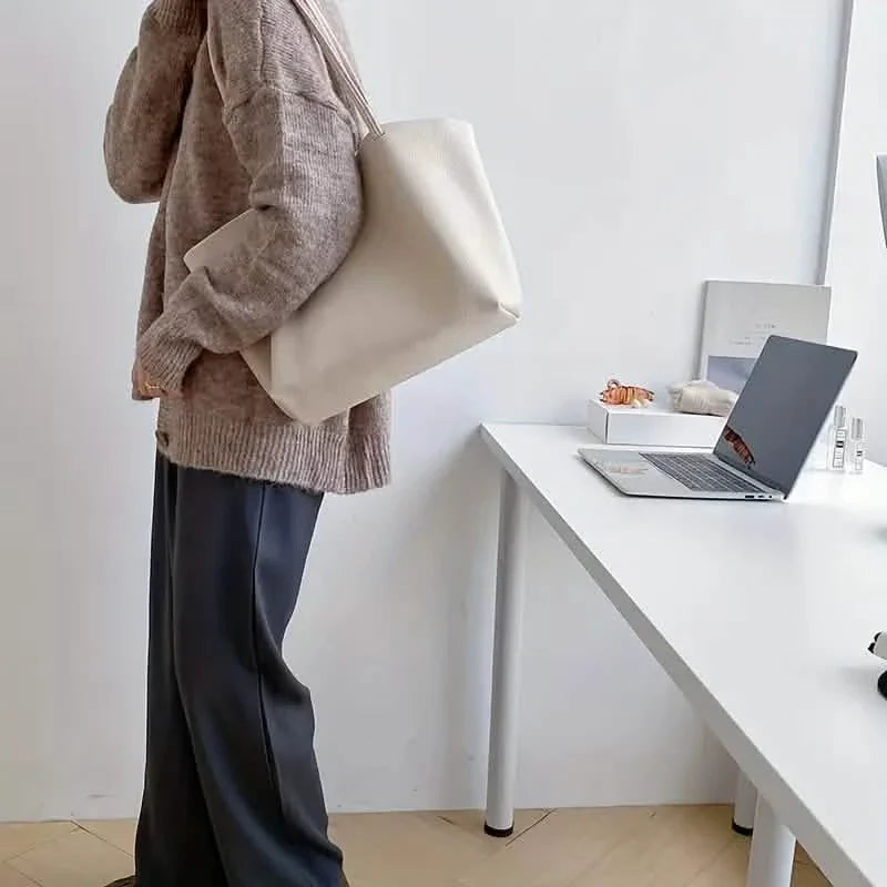 The Everyday Tote